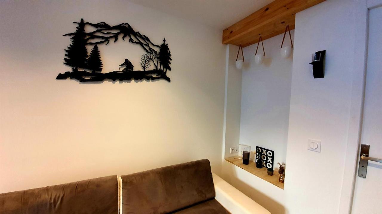Apartamento La Pause De L'Ours Saint-Étienne-de-Tinée Exterior foto